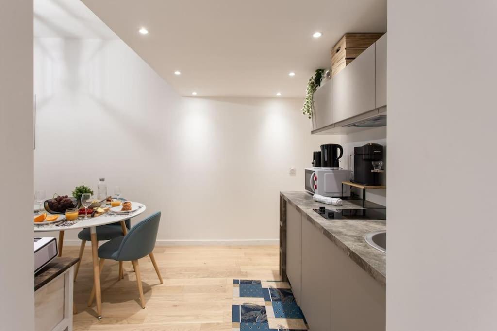 L10 Central Suite 2 Bedrooms Old Nice Wifi 3Mins Sea Dış mekan fotoğraf